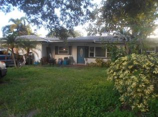 654 22nd St SW, Largo, FL 33770