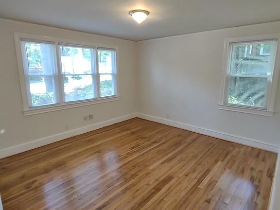 3rd image of 35 Gurley Ave