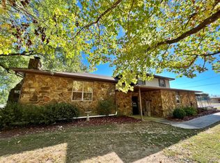 16125 W Clyde Maher Rd, Tahlequah, OK 74464