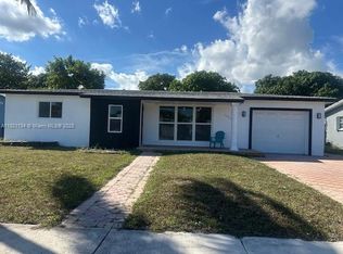 2220 SW 67th Way, Miramar, FL 33023