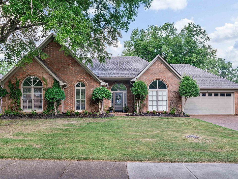 1st image of 852 Joe Dr