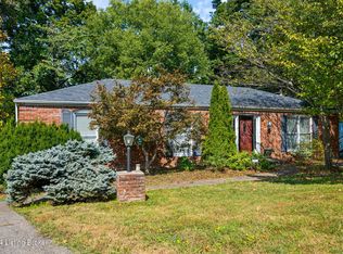 6903 Deep Spring Ct, Spring Mill, KY 40228