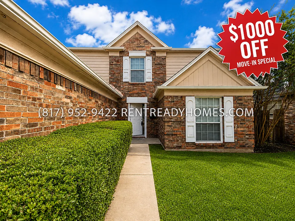 3405 Plantation Ln