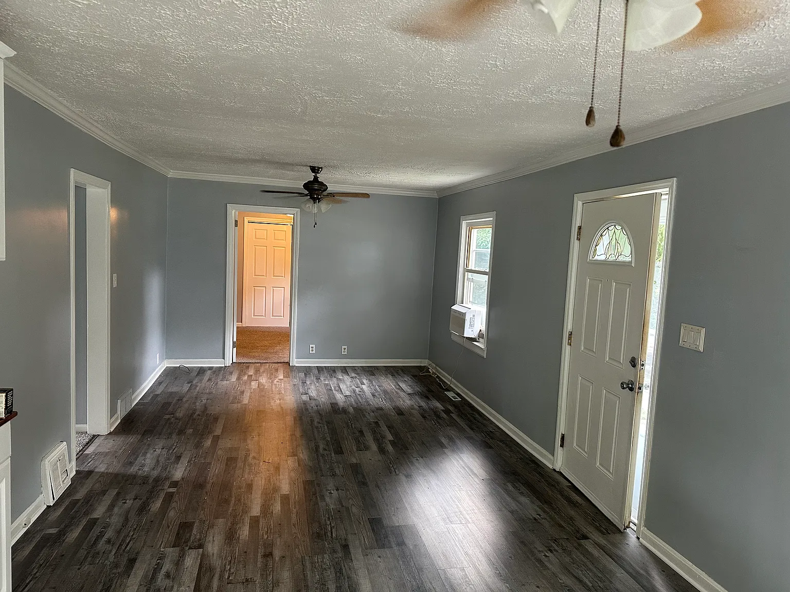 4 bed, 1000 sqft, $1,250 — Photo 4