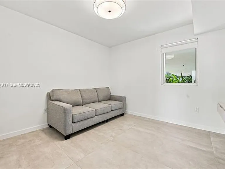 1201 20th St #CU-410 — Photo 31