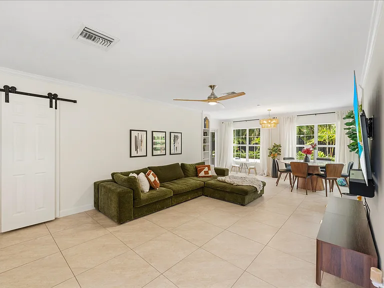 218 Alpine Rd — Photo 3