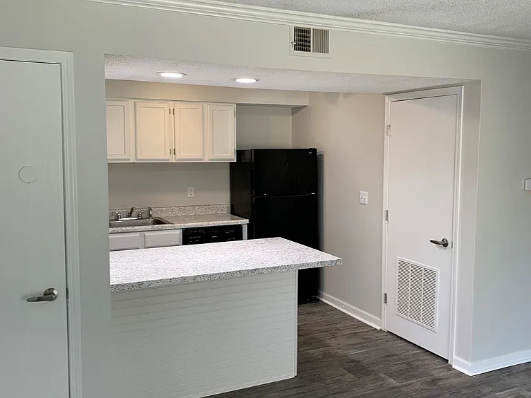 The Vibe at 8035 Apartments — Photo 27