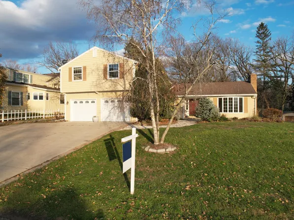 2018 7th Ave NE, Rochester, MN 55906