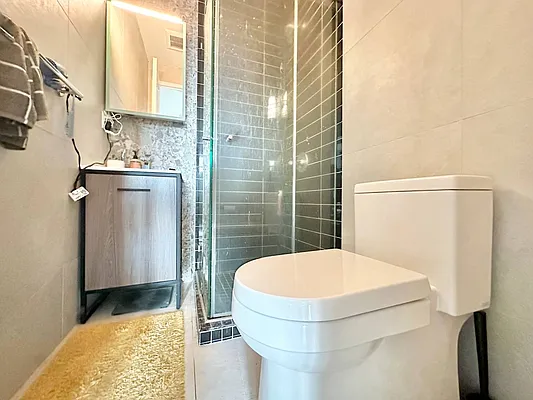 Rented by Doorway NYC, LLC | media 6