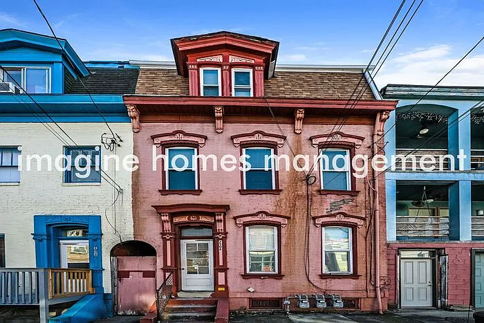 1 bed, 1.0 bath, 763 sqft, $1,195 — Photo 1