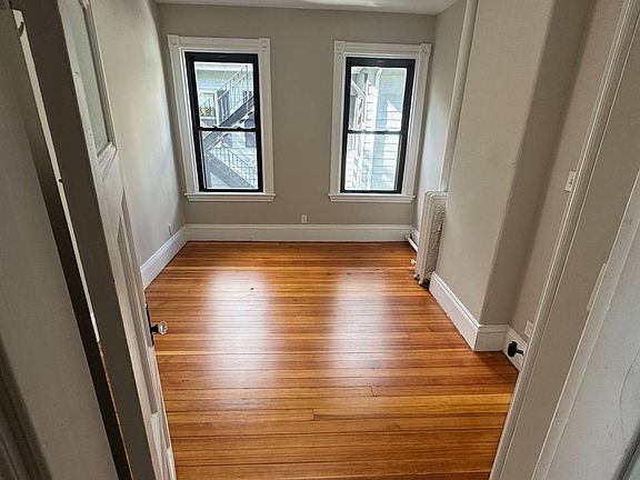 4th image of 6 Pleasant Ave #6AP-4