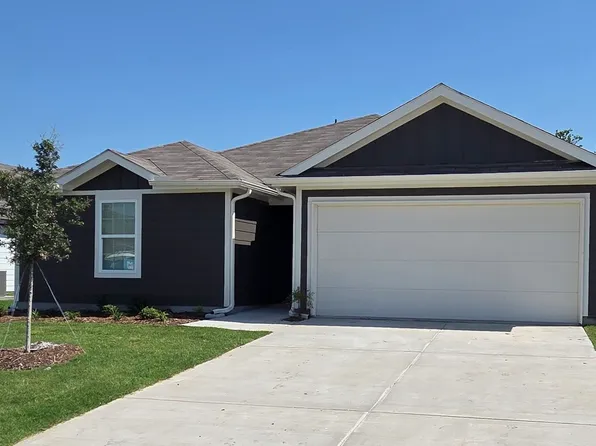 401 Honey Locust Dr, Nevada, TX 75173