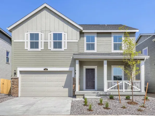400 Wildflower Court, Bennett, CO 80102