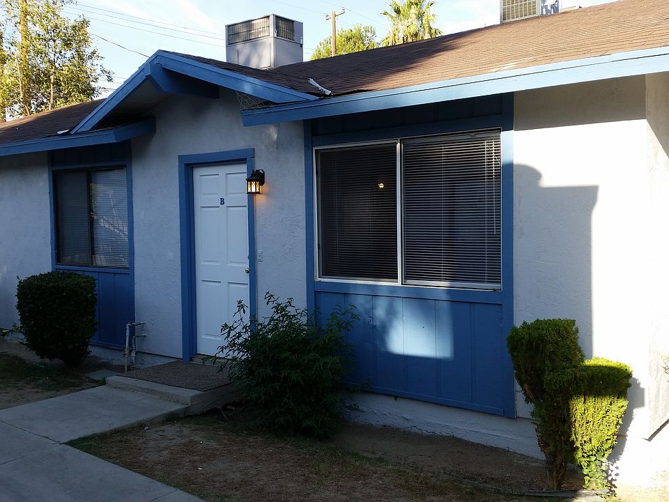 2nd image of 924 Grace St #B