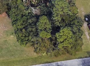 6702 Deland Ave, Fort Pierce, FL 34951