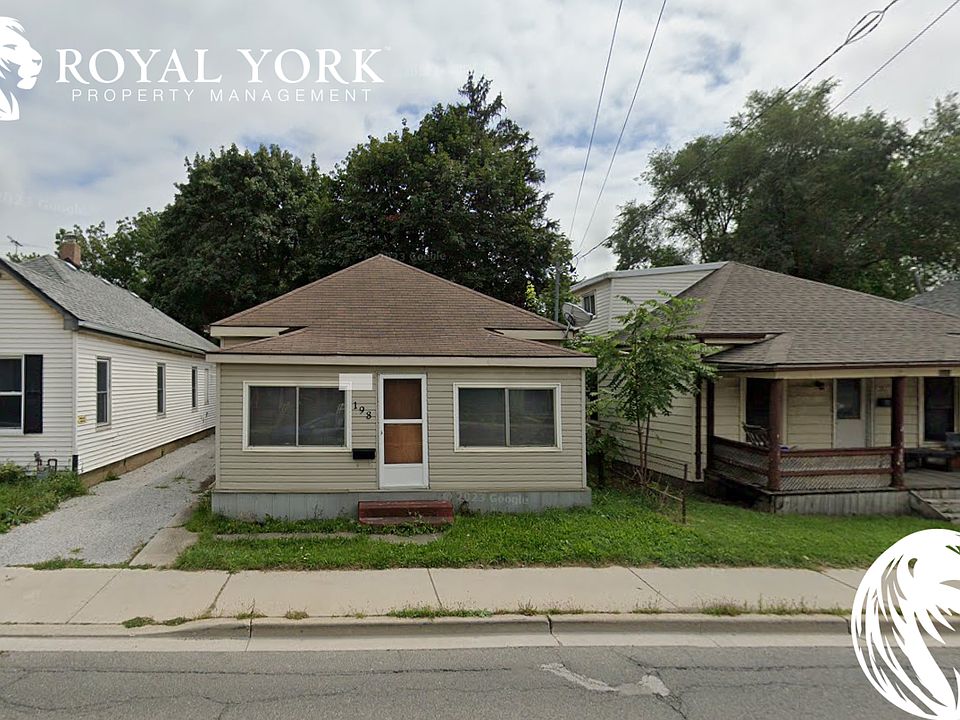 2nd image of 198 Richmond St
