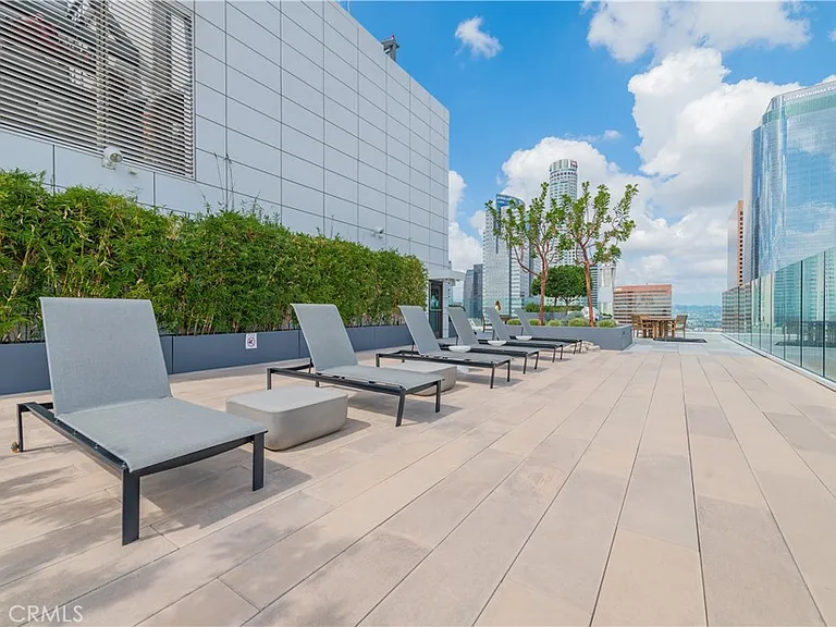 400 S Broadway Ave #1203 — Photo 63