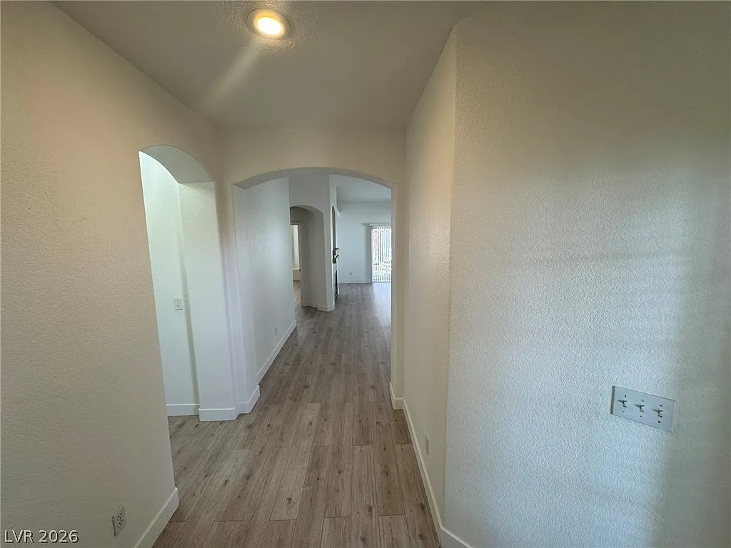 2 bed, 2.0 bath, 1346 sqft, $1,875 — Photo 4