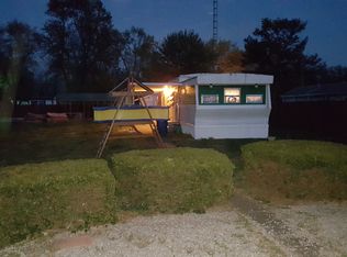 17860 E 1220th Rd, Mount Carmel, IL 62863