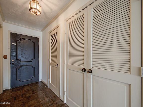 2nd image of 2847 Hikes Ln APT 3BL