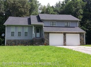 25 Peppermill Ct, Atlanta, GA 30349