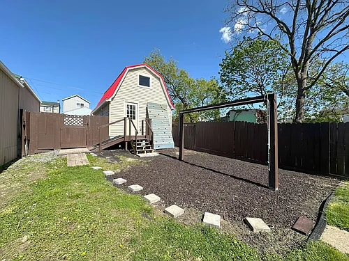 1146 Upper Mulberry St Photo 1