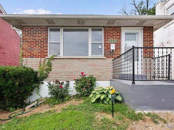 3674 Blow St, Saint Louis, MO 63116