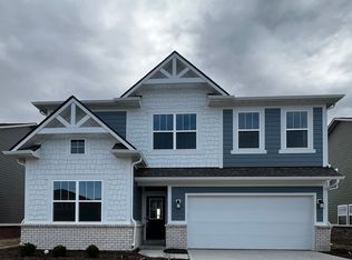 2755 Linwood Ave, Greenwood, IN 46143
