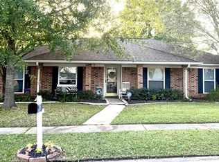 801 Lake Arthur Ct, Slidell, LA 70461