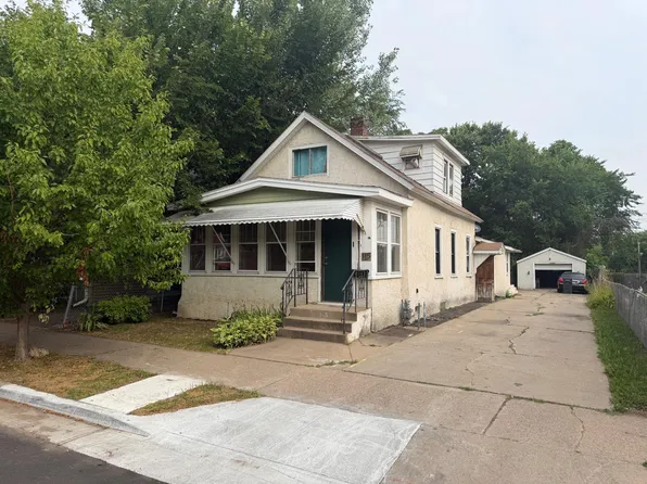 115 Geranium Ave E, Saint Paul, MN 55117