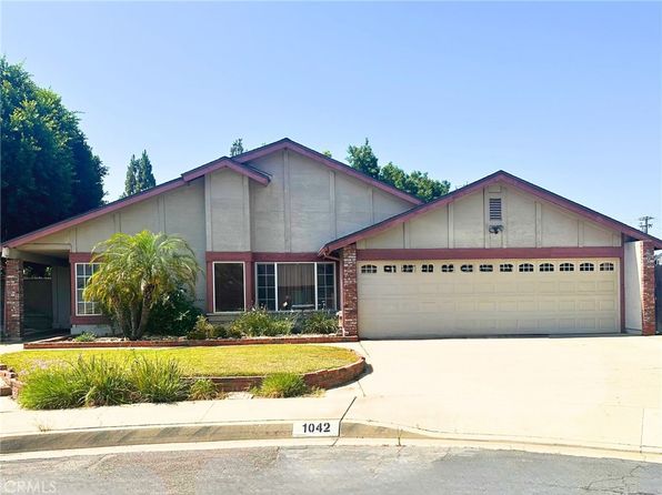 1042 Bassett Ct