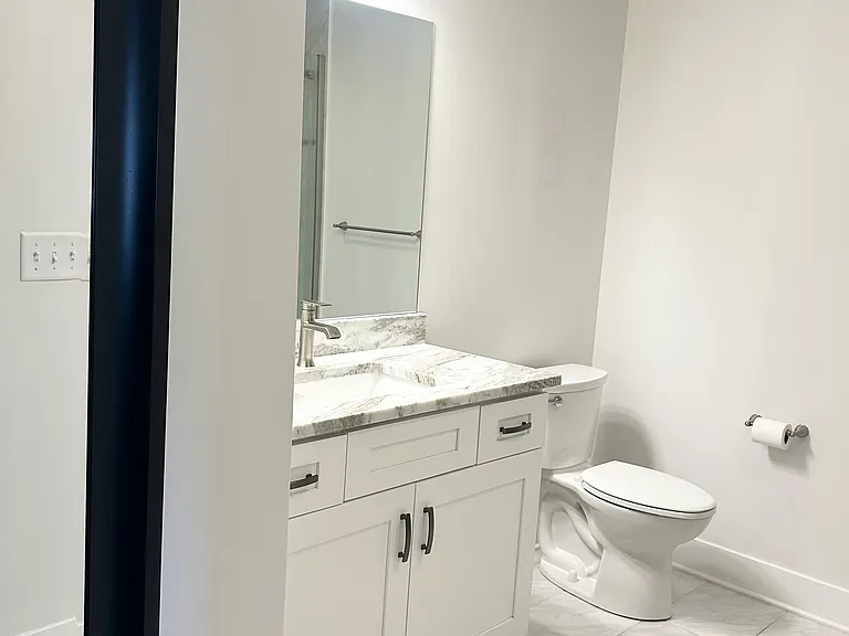 57 Monroe Ave #4 — Photo 18