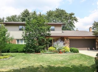 1734 Gigi Ln, Darien, IL