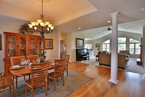 3rd image of 9735 Summit Ash Ct