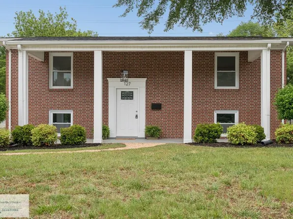 127 Summit Rd, Danville, VA 24540