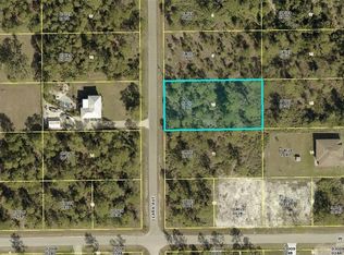 904 Clark Ave, Lehigh Acres, FL 33972