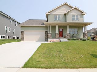 166 W Whispering Pines Way, Verona, WI 53593