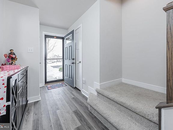 2nd image of 246 Freedom Way