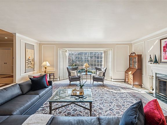 5th image of 308 Rosslyn Rd