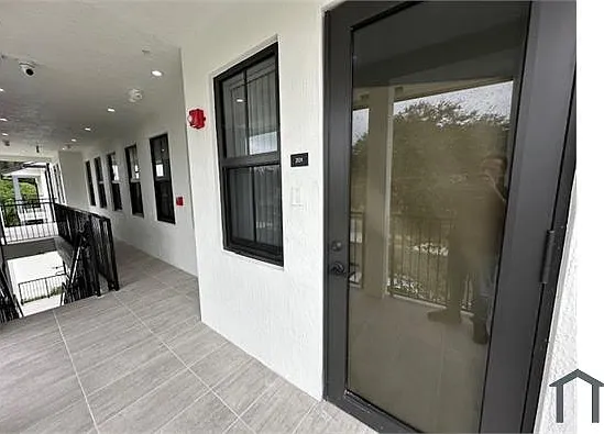 10600 SW 177th St #201 — Photo 10