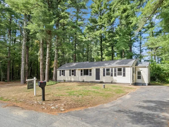 86 Martin St, Rehoboth, MA 02769