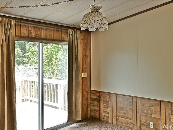 Family room with deck access