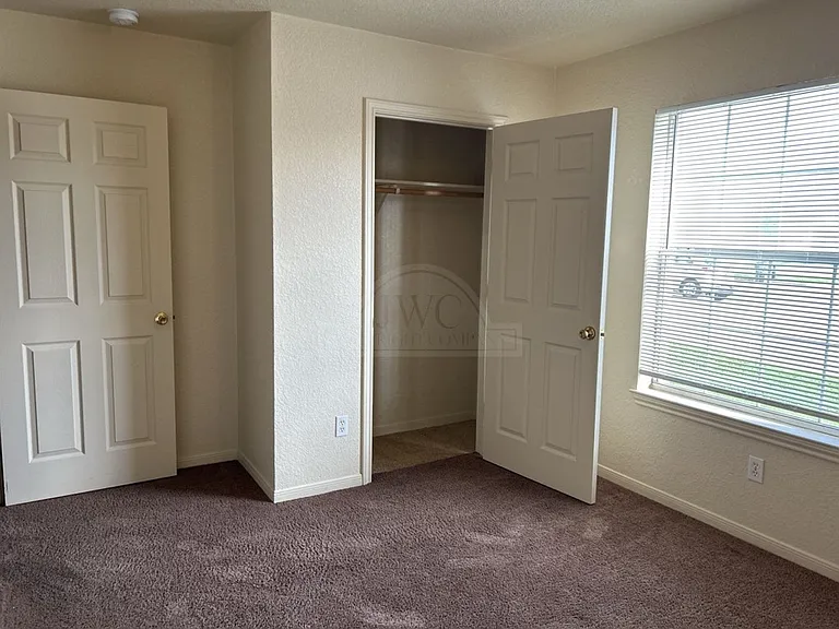 1600 Dugger Cir #A-C — Photo 13