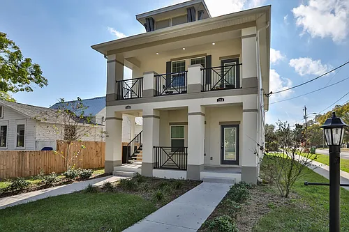 116 W Amelia Ave #A Photo 1