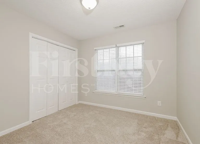4944 Lighthouse Ct — Photo 13
