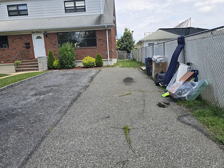 315 Delaware Ave #A — Photo 13