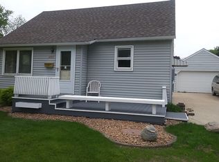 2007 1st Ave NE, Austin, MN 55912