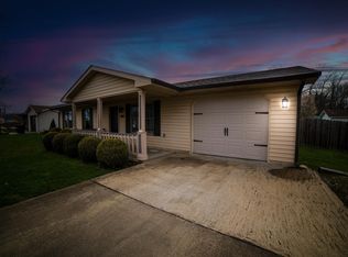 281 Hel Mar Dr, Mitchell, IN 47446
