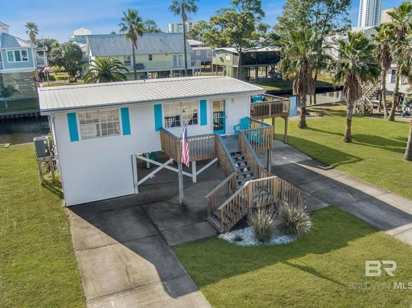217 W 6th Ave, Gulf Shores, AL 36542