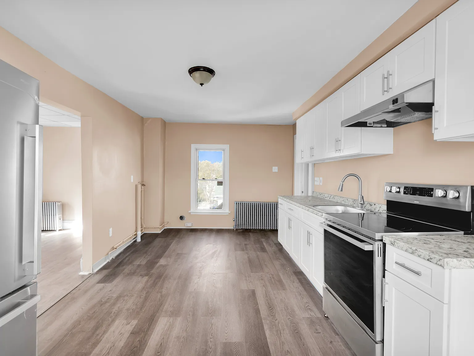 2 bed, 1150 sqft, $1,325 — Photo 1